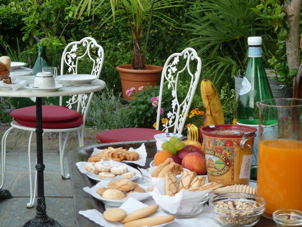 Casa Forster Couette-café Cannero Riviera